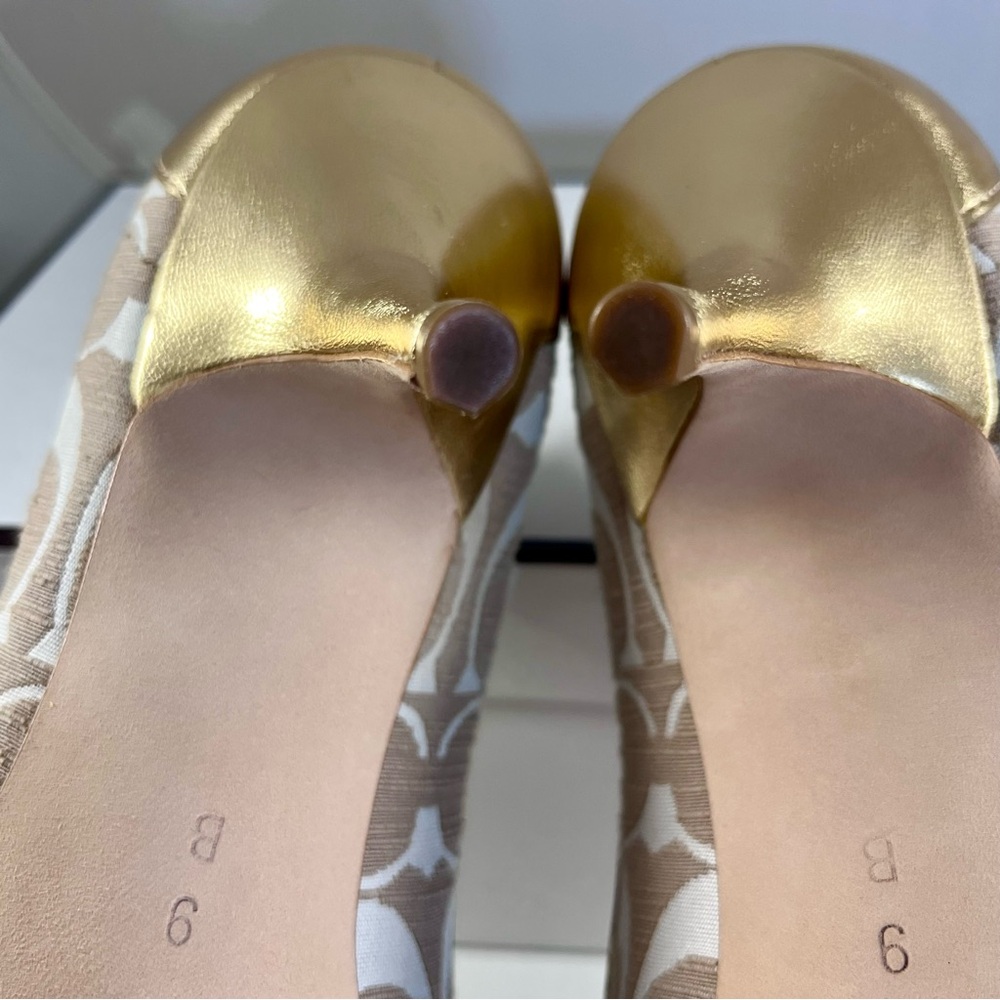 NIB Coach Hayes Khaki Signature Canvas/Gold Leather Peep Toe Heels Sz 9 - Picture 8 of 12